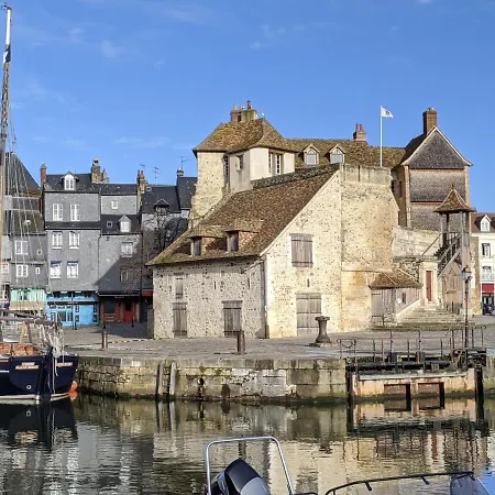 La Maison De Satiye